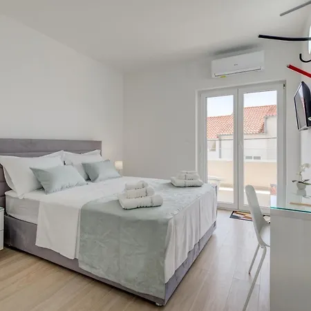 شقة Spacious Modern Miljak - 1min To The تروغير