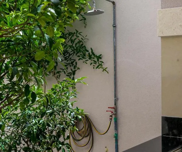 Spacious Modern Miljak - 1min To The *